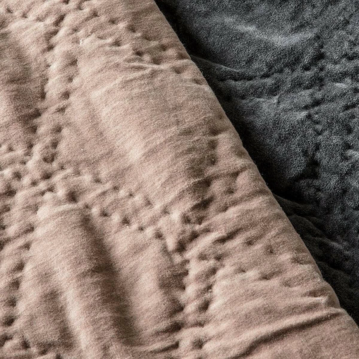Quilted Diamond Bedspread Blush 2 Quilted Diamond Bedspread Blush - Image 2