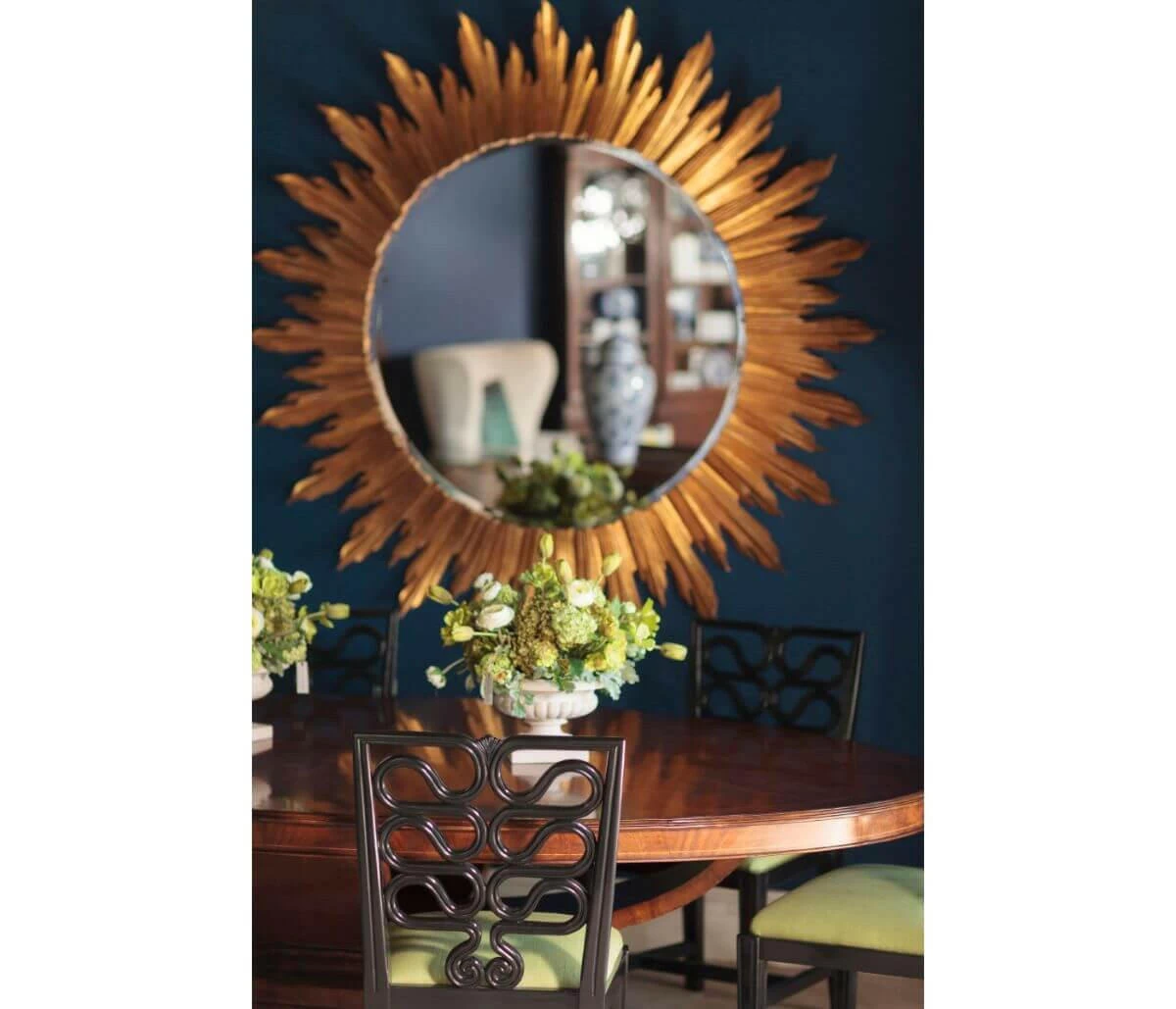 Biedermeier Oval Walnut Dining Table 5 Biedermeier Oval Walnut Dining Table - Image 5